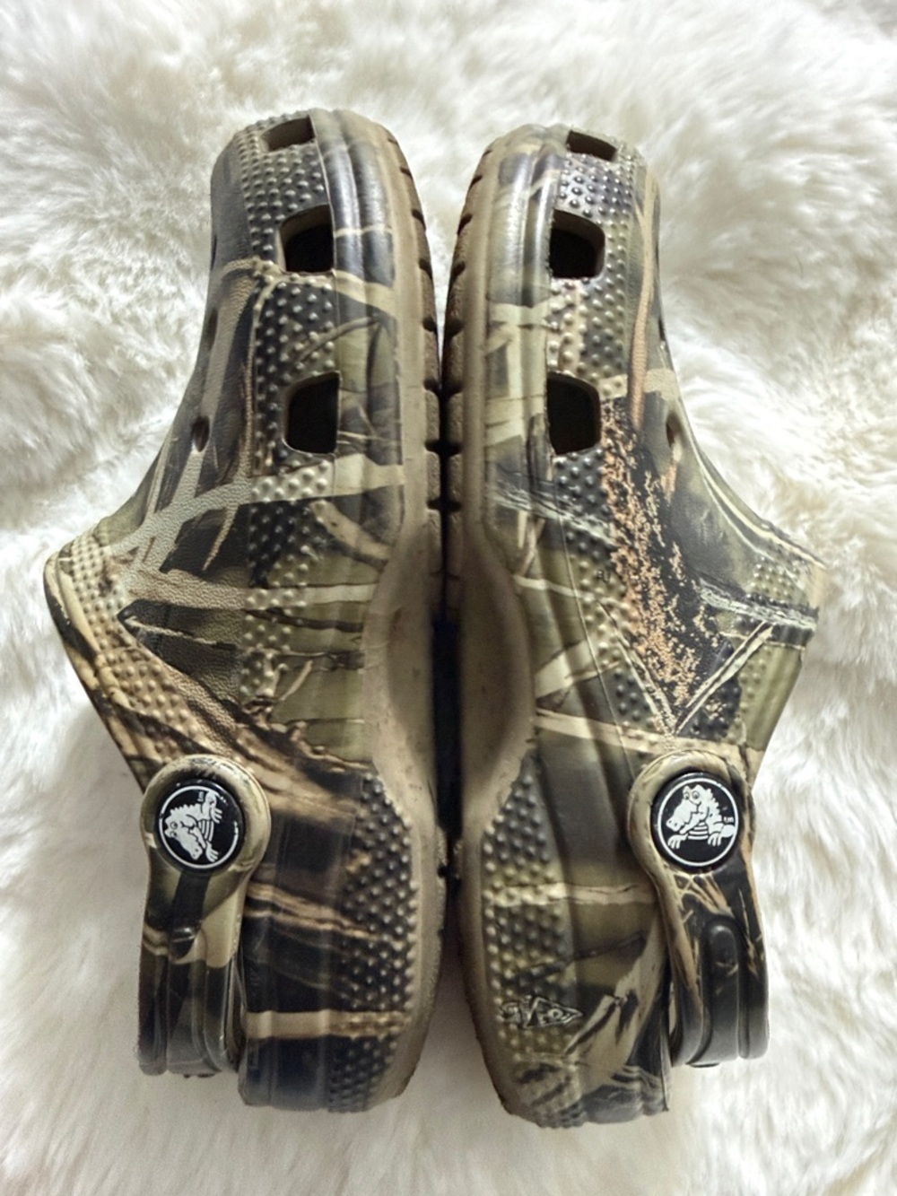 CROCS Kids' Camo Classic Clogs - Picture 3 of 7